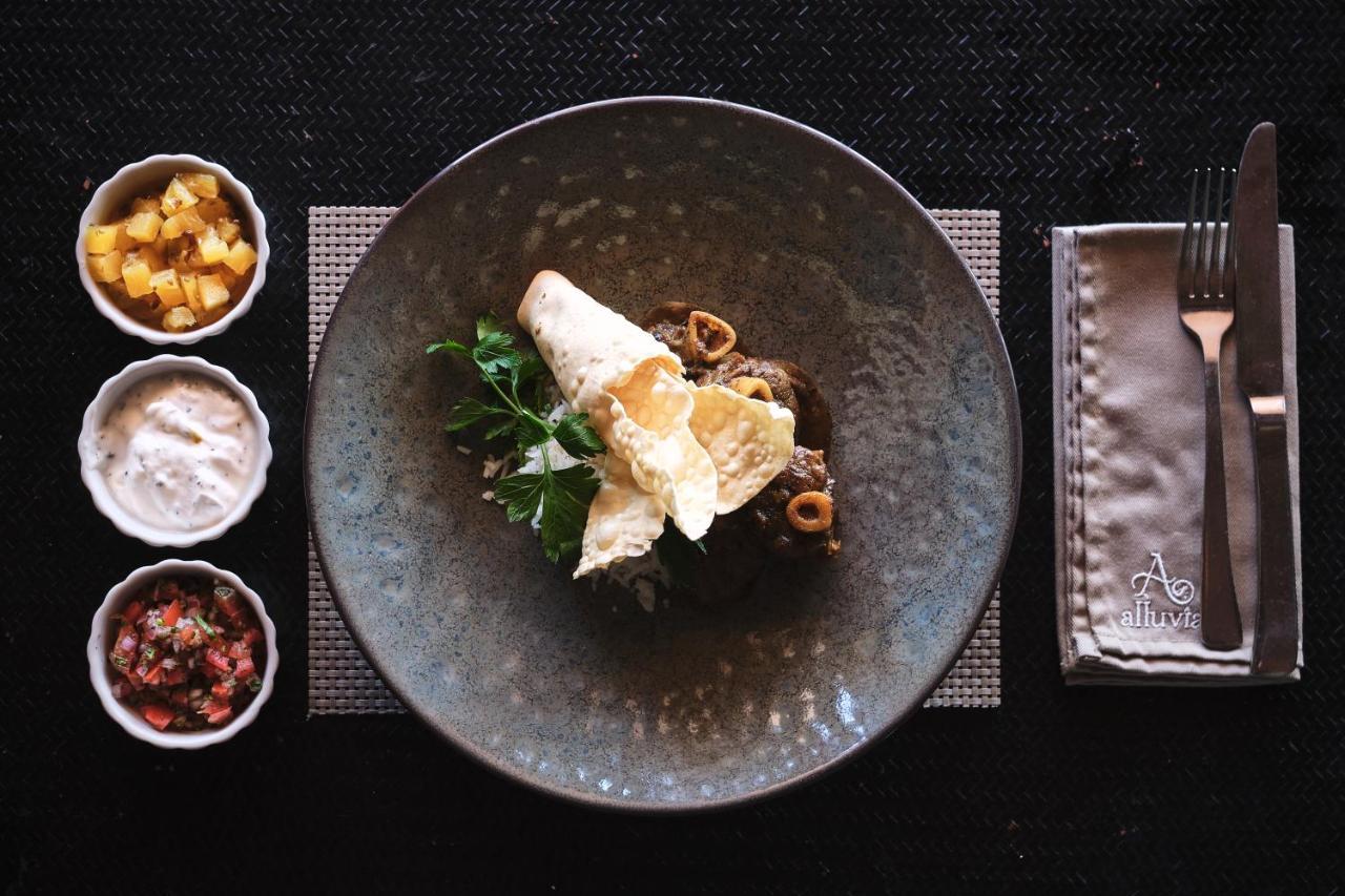 Alluvia Boutique Winery & Luxury Accommodation Stellenbosch Eksteriør bilde A dish at the restaurant